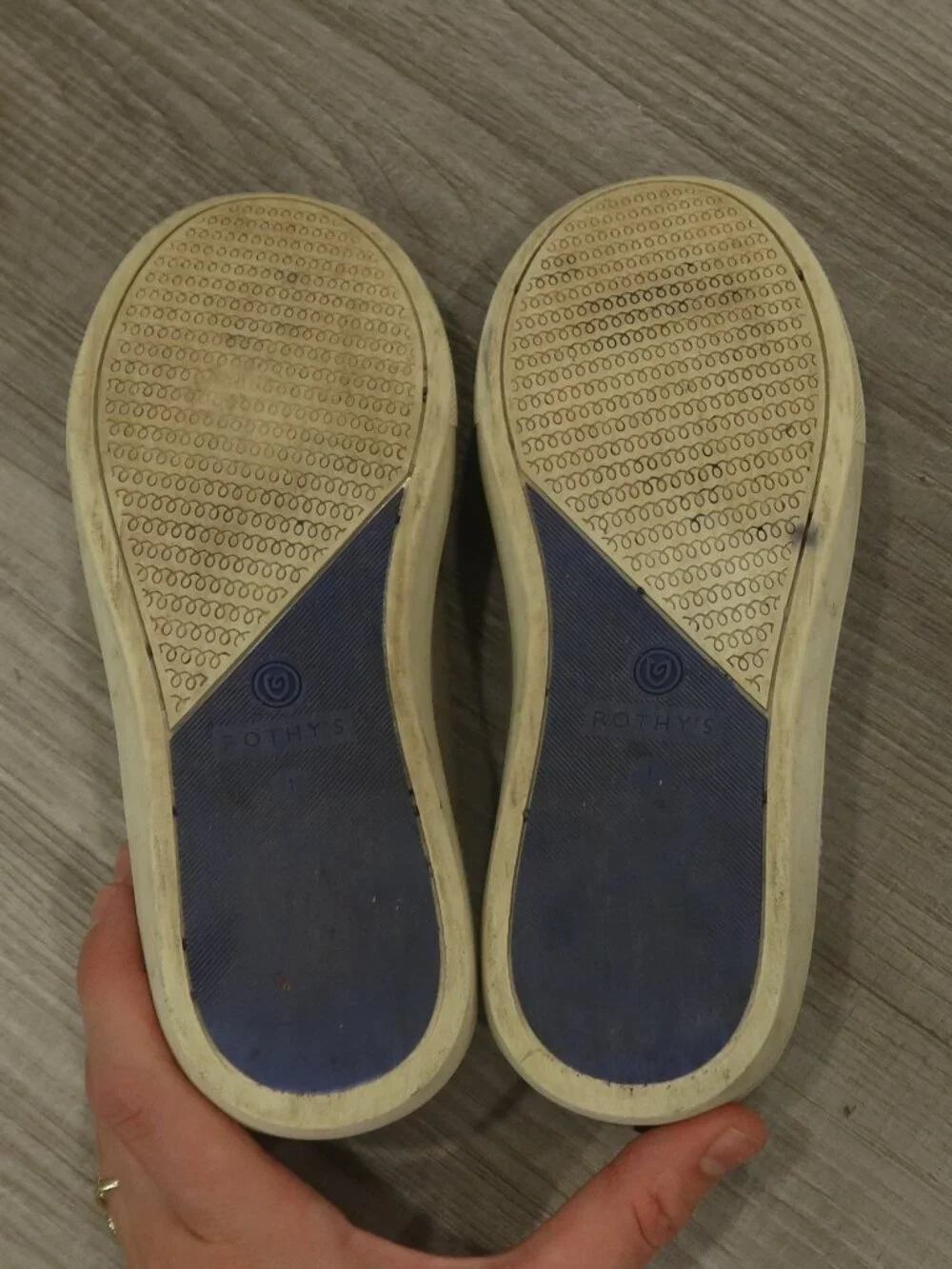 ROTHYS KIDS SLIP ON SNEAKER SHOES white sand 1 comfy casual walk athleisure easy
